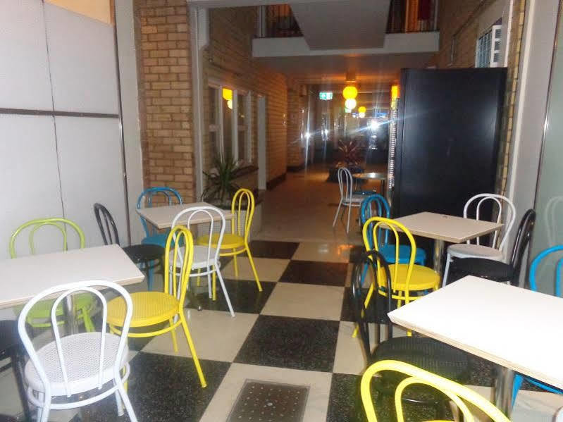 Adelaide Motel & Backpackers Εξωτερικό φωτογραφία
